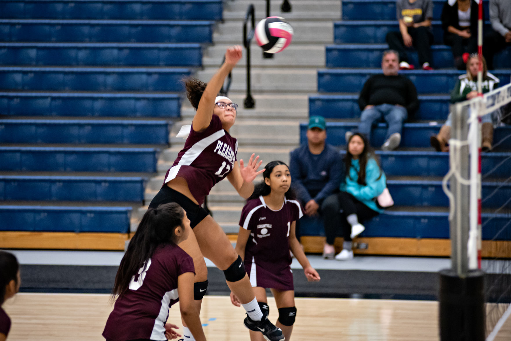 102019_spt_calvolleyball